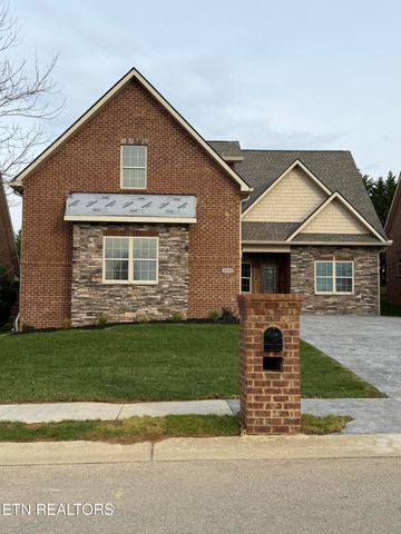 1538 Tsuga Drive, Alcoa, TN 37701