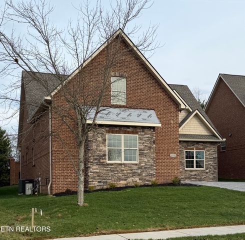 1538 Tsuga Drive, Alcoa, TN 37701