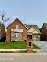 1538 Tsuga Drive, Alcoa, TN 37701