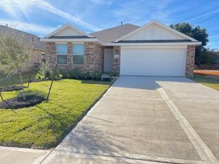 1802 Champions Drive, Navasota, TX 77868