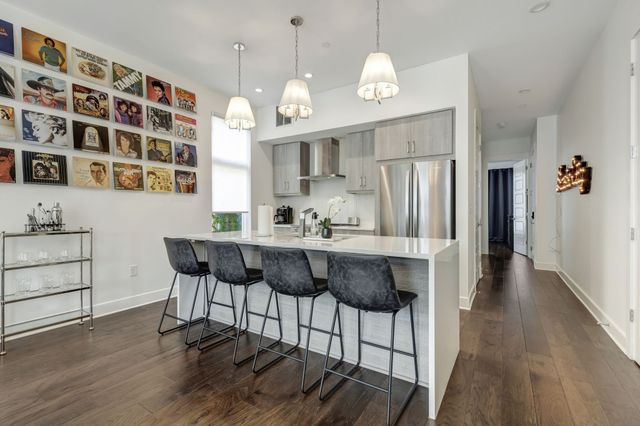3131 Long Blvd Apt 200, Nashville, TN 37203