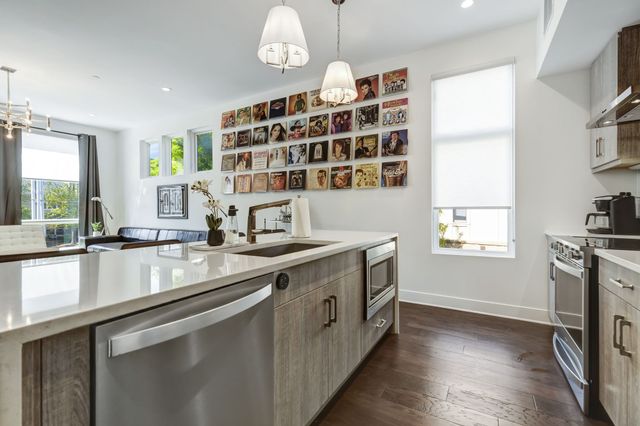 3131 Long Blvd Apt 200, Nashville, TN 37203