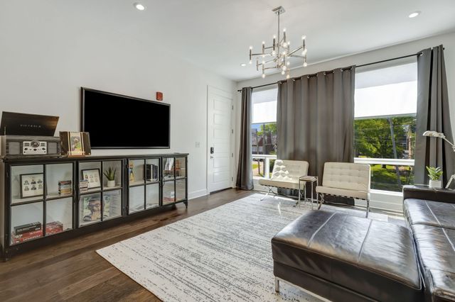 3131 Long Blvd Apt 200, Nashville, TN 37203