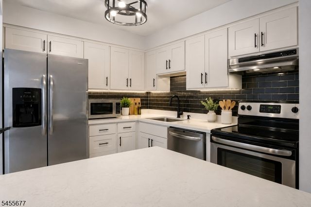 203 Alexandria Way, Bernards Twp., NJ 07920