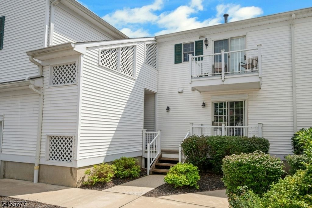 203 Alexandria Way, Bernards Twp., NJ 07920 — photo 2