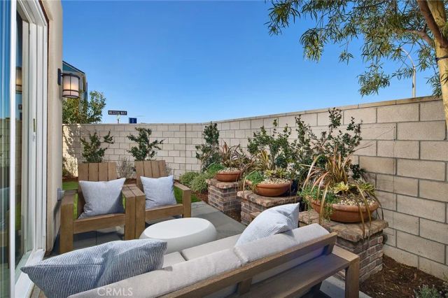 12716 Rosemount Rd, Eastvale, CA 92880