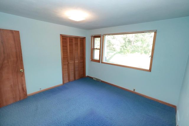 29222 Durand AVENUE, Burlington, WI 53105