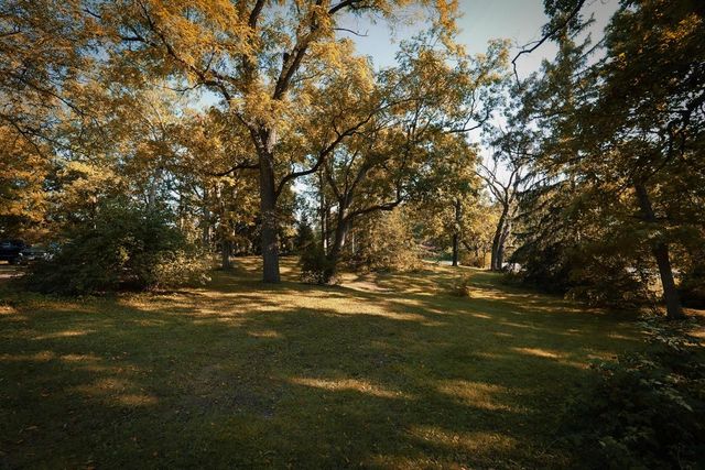 29222 Durand AVENUE, Burlington, WI 53105