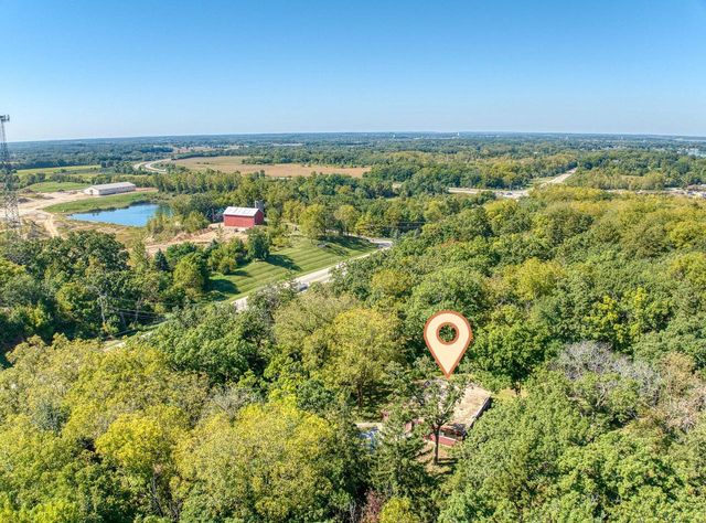 29222 Durand AVENUE, Burlington, WI 53105