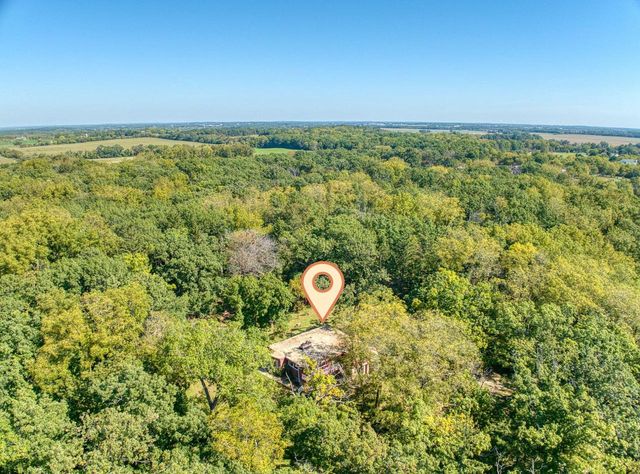 29222 Durand AVENUE, Burlington, WI 53105