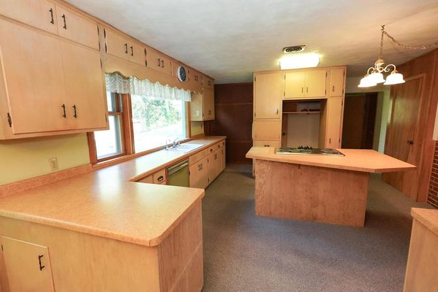 29222 Durand AVENUE, Burlington, WI 53105