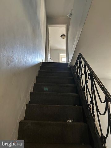 2072 E CLEMENTINE ST, Philadelphia, PA 19134