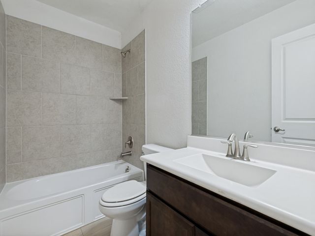 412 Acadia Lane, Forney, TX 75126