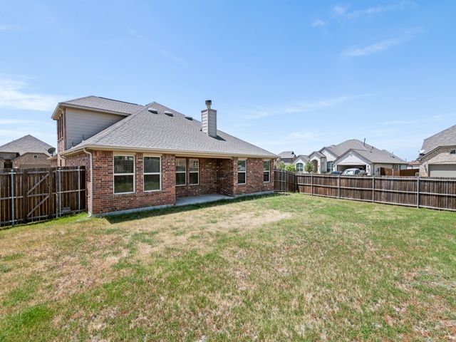 412 Acadia Lane, Forney, TX 75126