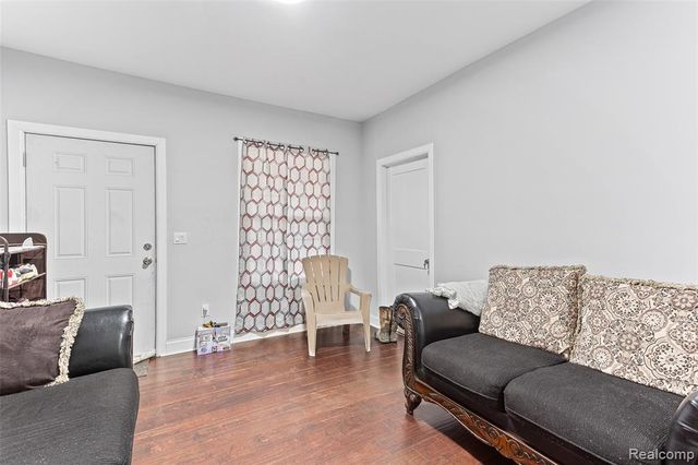 5860 Hazlett Street, Detroit, MI 48210