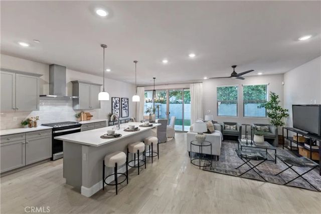 8649 N Whistler Drive, Fresno, CA 93720