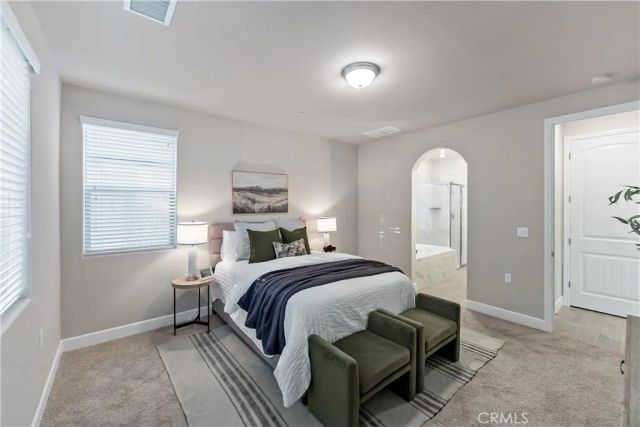 8649 N Whistler Drive, Fresno, CA 93720