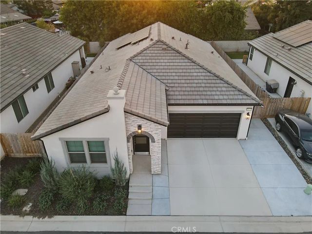 8649 N Whistler Drive, Fresno, CA 93720