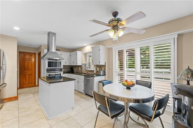 11408 Hemlock Street, Overland Park, KS 66210