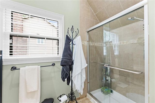 11408 Hemlock Street, Overland Park, KS 66210