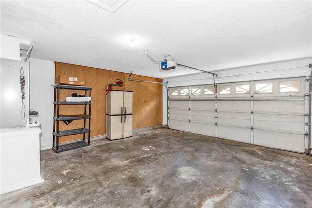 976 ROYAL OAKS DRIVE, Apopka, FL 32703