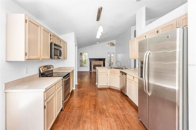 976 ROYAL OAKS DRIVE, Apopka, FL 32703