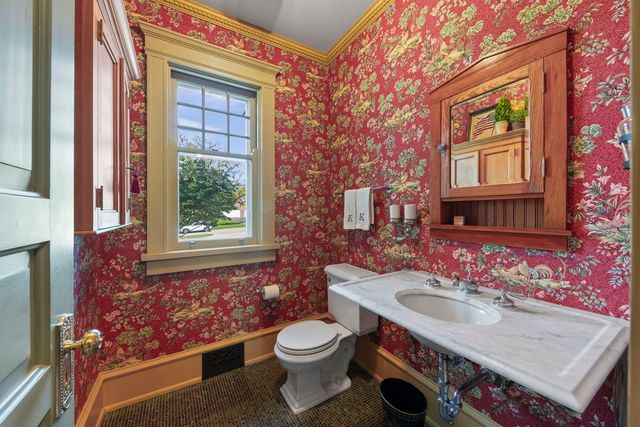1760 Shaffner Road, Wheaton, IL 60189