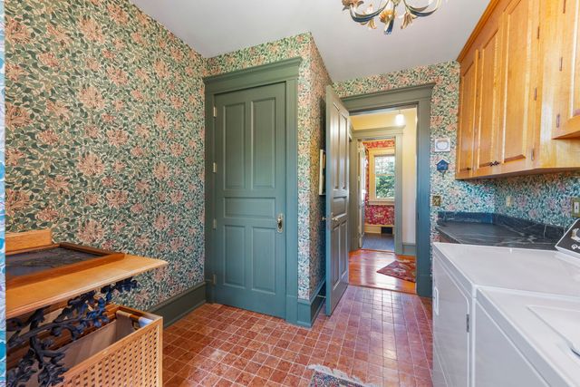 1760 Shaffner Road, Wheaton, IL 60189