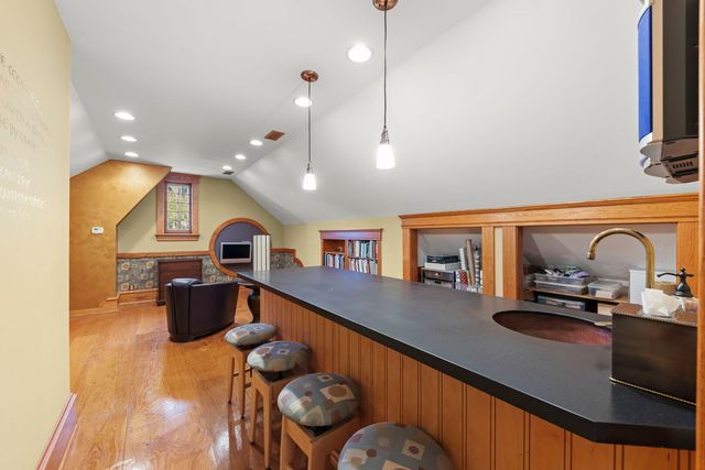 1760 Shaffner Road, Wheaton, IL 60189