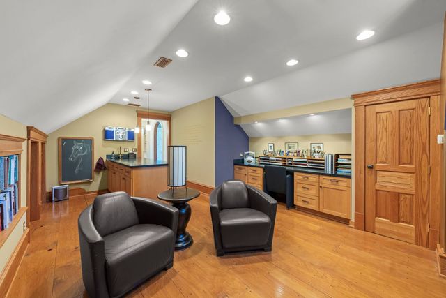 1760 Shaffner Road, Wheaton, IL 60189