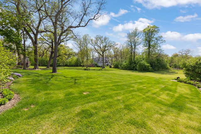 1760 Shaffner Road, Wheaton, IL 60189