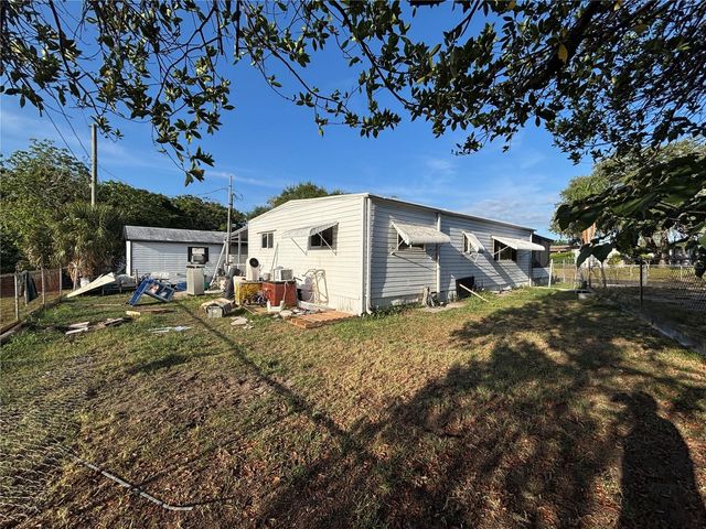 5829 SUNSHINE PARK DRIVE, New Port Richey, FL 34652