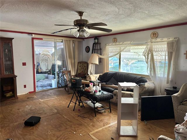 5829 SUNSHINE PARK DRIVE, New Port Richey, FL 34652