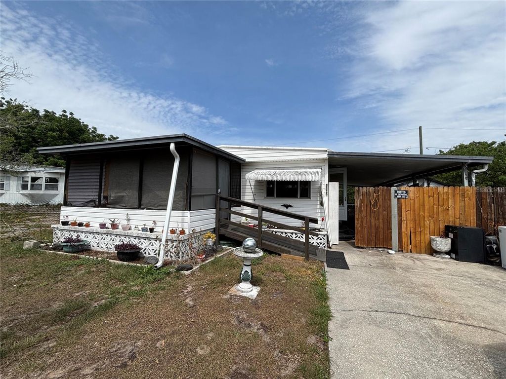 5829 SUNSHINE PARK DRIVE, New Port Richey, FL 34652