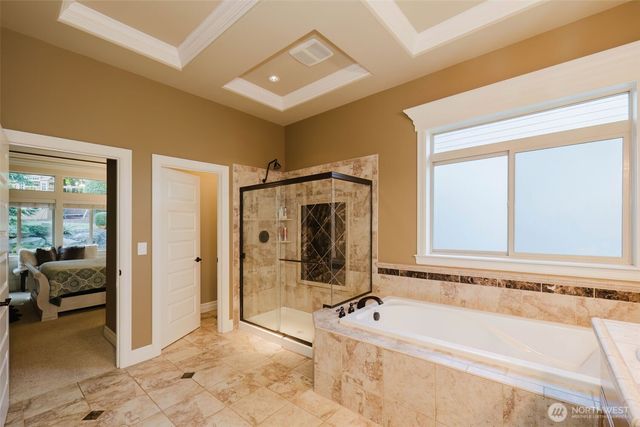 2910 219th Avenue E, Lake Tapps, WA 98391