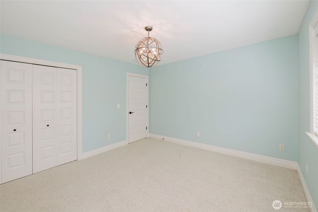 2910 219th Avenue E, Lake Tapps, WA 98391