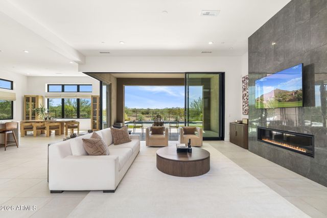 34765 N 83RD Way, Scottsdale, AZ 85266