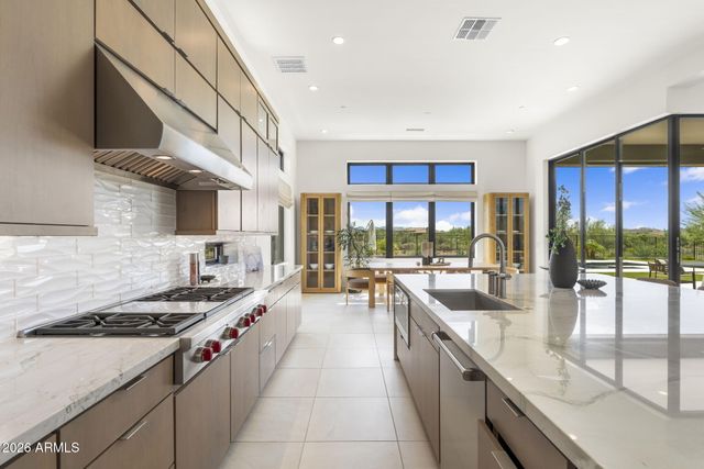 34765 N 83RD Way, Scottsdale, AZ 85266