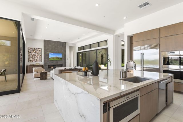 34765 N 83RD Way, Scottsdale, AZ 85266
