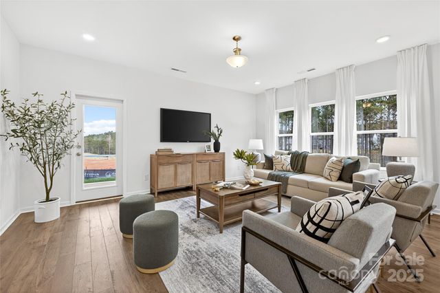 10423 Lakeshore Drive 71, Lancaster, SC 29720