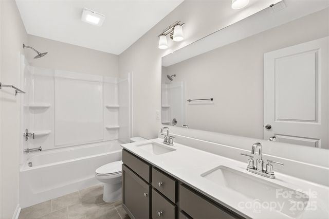 10423 Lakeshore Drive 71, Lancaster, SC 29720