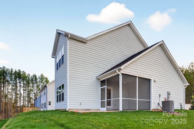 10423 Lakeshore Drive 71, Lancaster, SC 29720