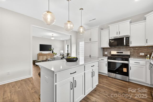 10423 Lakeshore Drive 71, Lancaster, SC 29720