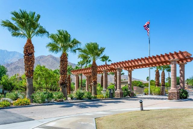 3922 Vista Dunes, Palm Springs, CA 92262