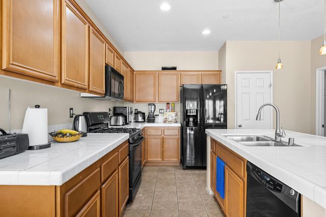 3922 Vista Dunes, Palm Springs, CA 92262