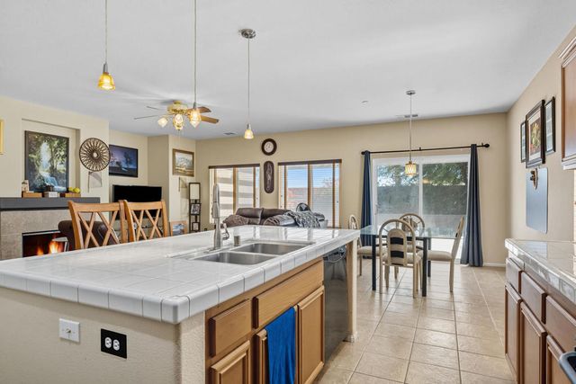 3922 Vista Dunes, Palm Springs, CA 92262