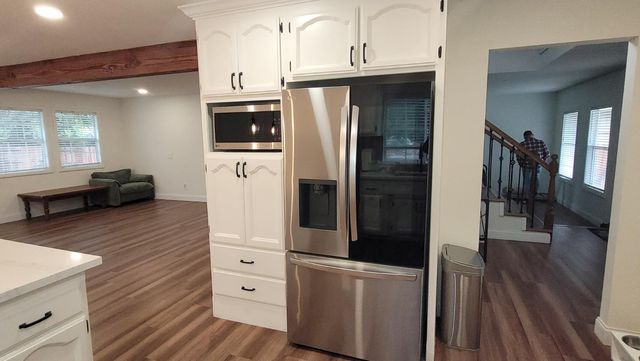 6573 Park Riviera Way, Sacramento, CA 95831