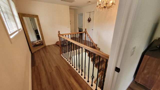 6573 Park Riviera Way, Sacramento, CA 95831