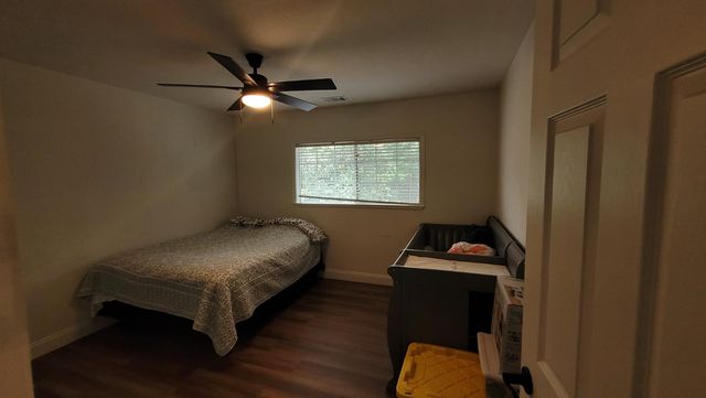 6573 Park Riviera Way, Sacramento, CA 95831