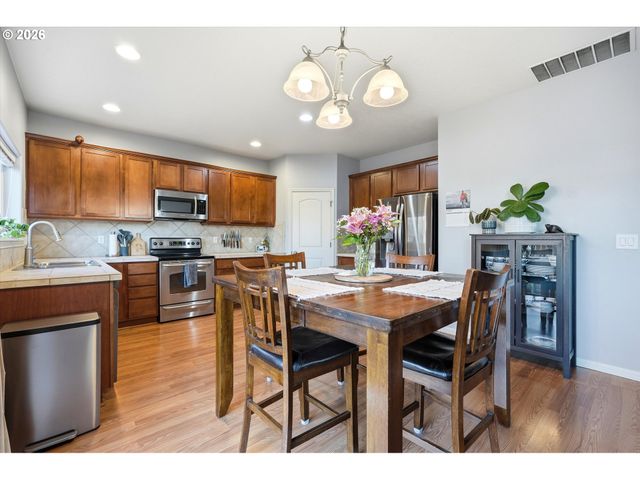 14501 Ne 9TH Ct, Vancouver, WA 98685